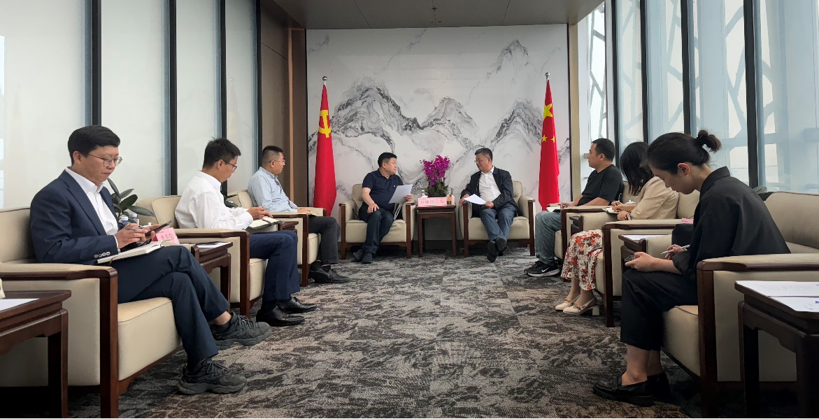 太阳集团tyc539到四川省乡村发展集团走访调研(1).png